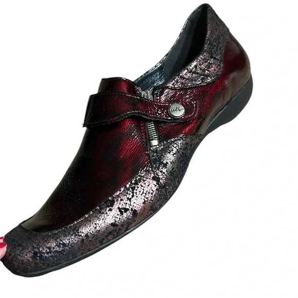 UTV  shoes,women, leather , size 11.5, burgundy ,Un tour en ville,multicolor,EC - Picture 10 of 16
